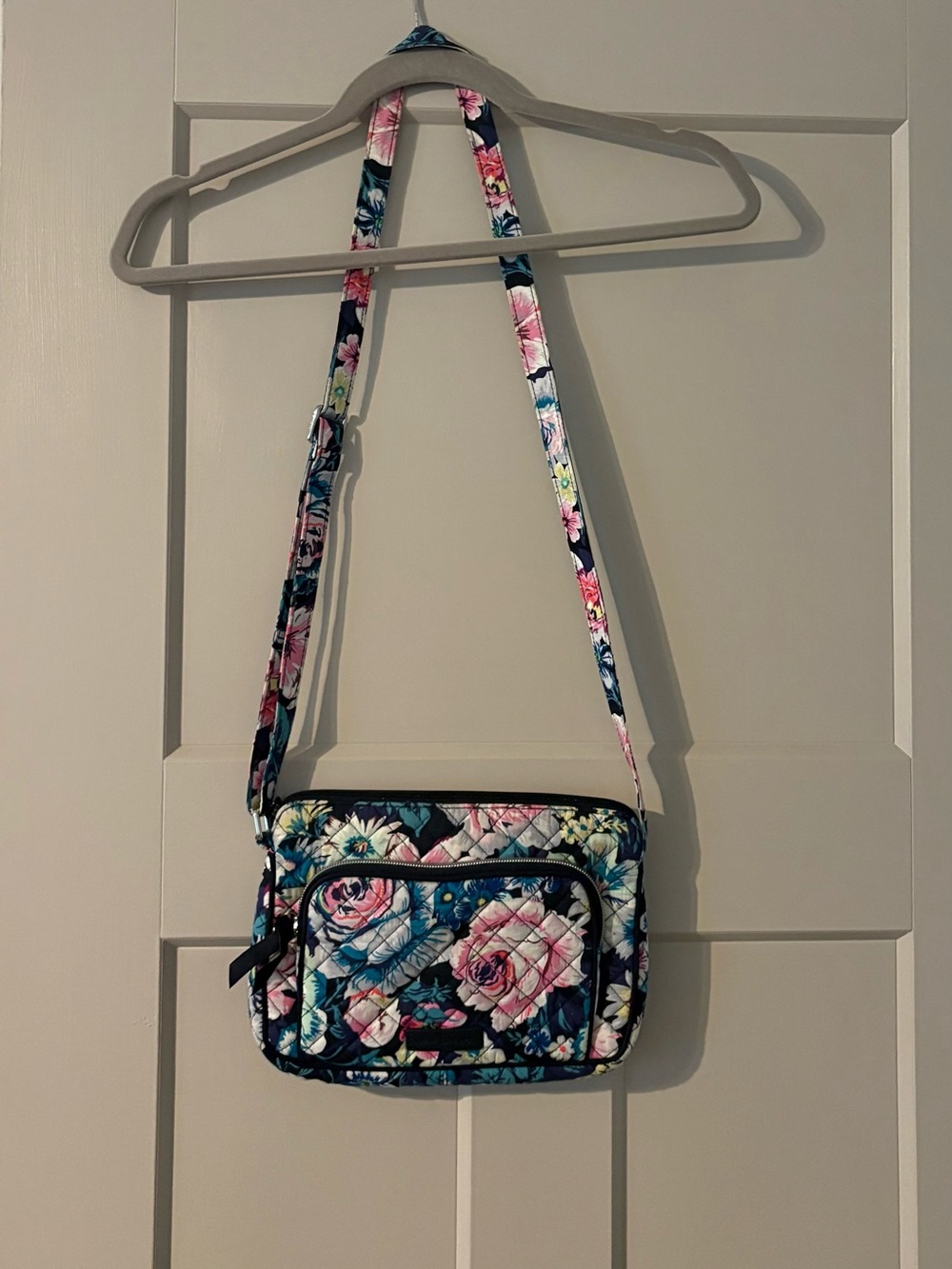 Quilted Floral Crossbody Bag in Navy and Pink with matching wallet